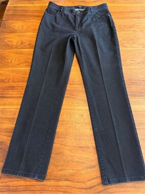 Lafayette 148 Vintage Wash Black Straight Leg Jeans in EUC, Size 10